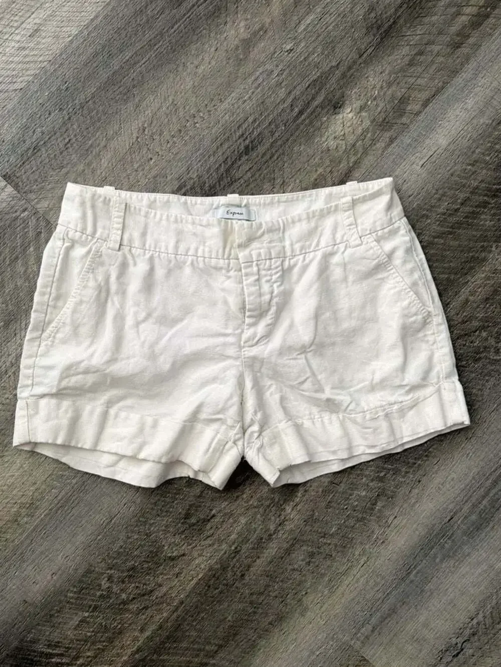 Express Women's White Linen Blend Cuffed Chino Shorts Size 6